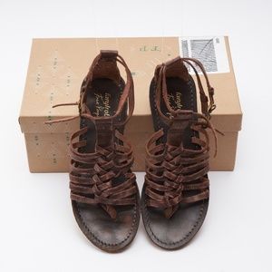 Free people size 8 sandals Farly Robin